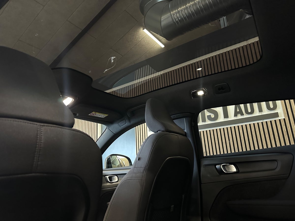 Volvo C40 P6 ReCharge Core