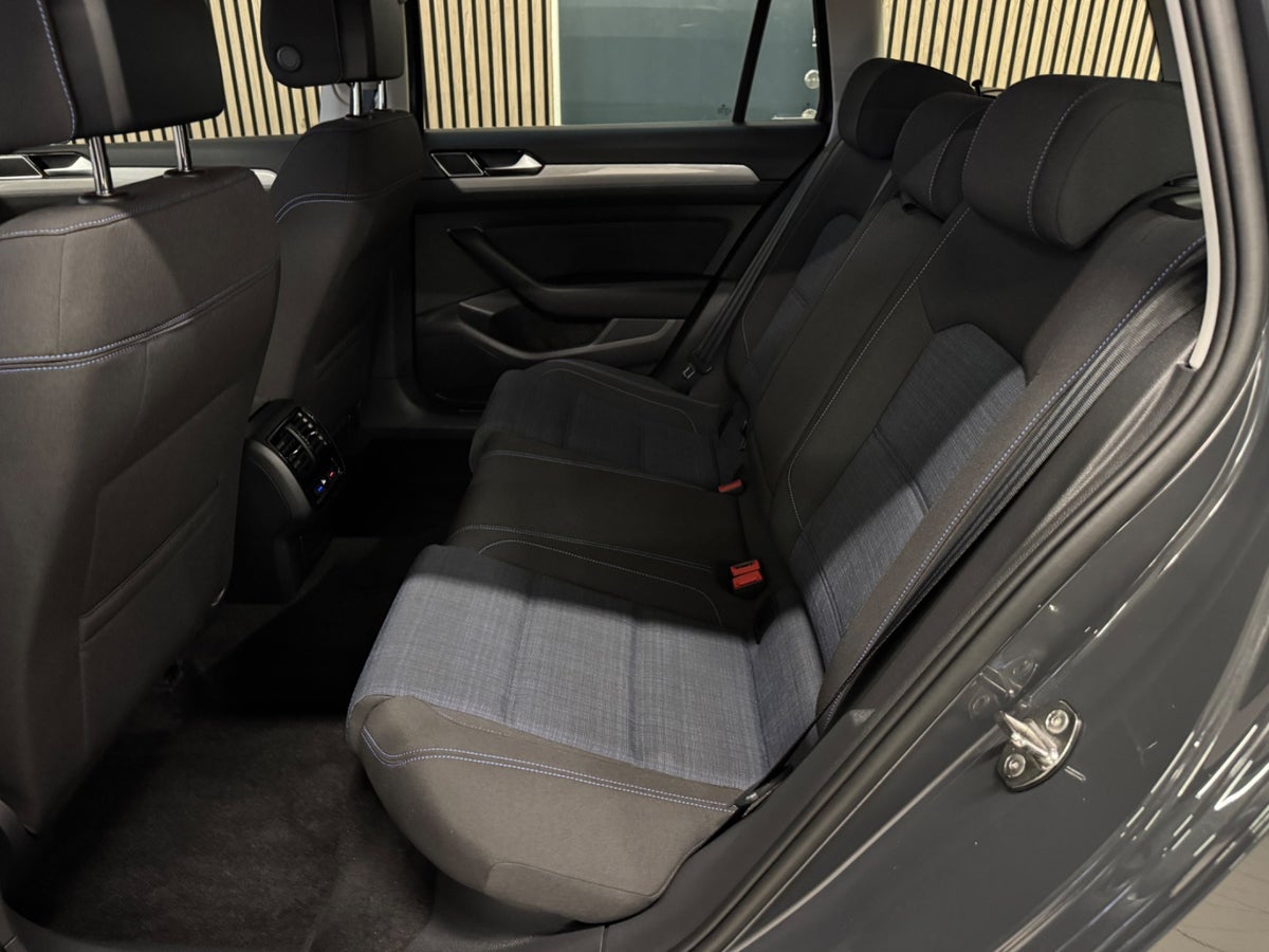 VW Passat GTE Variant DSG