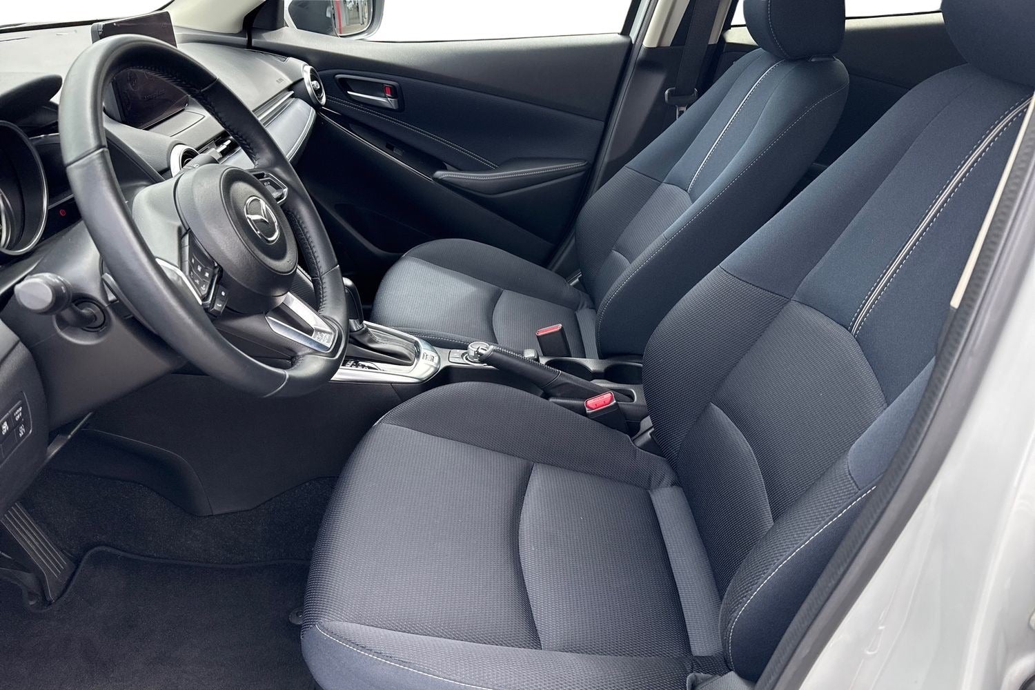 Billede af Mazda 2 1,5 SkyActiv-G 90 Cosmo aut.