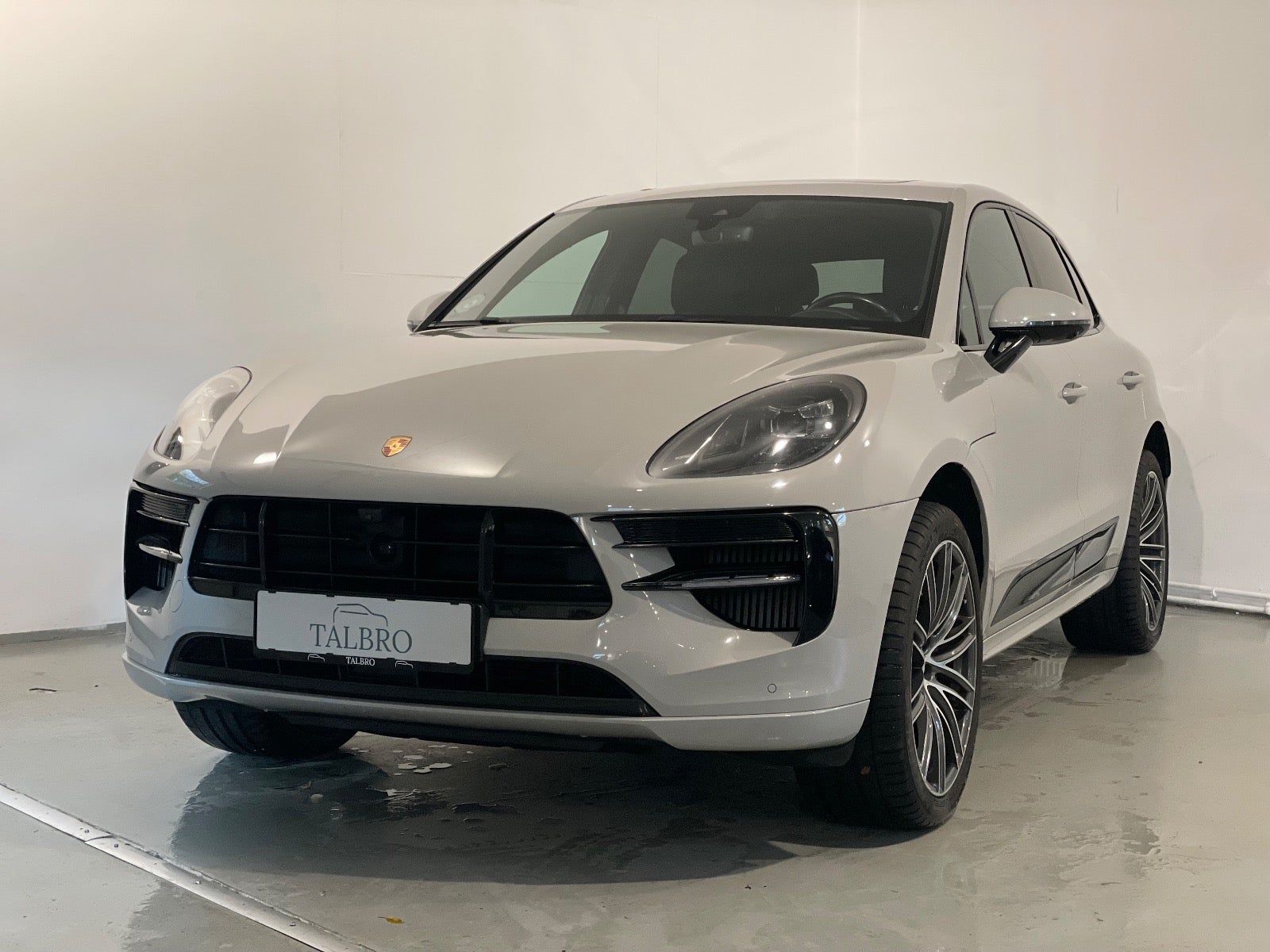 Porsche – Macan S
