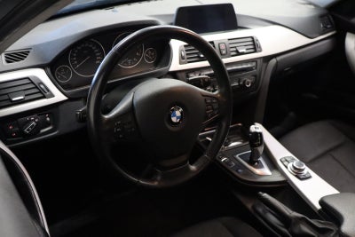 BMW 320d Touring aut.