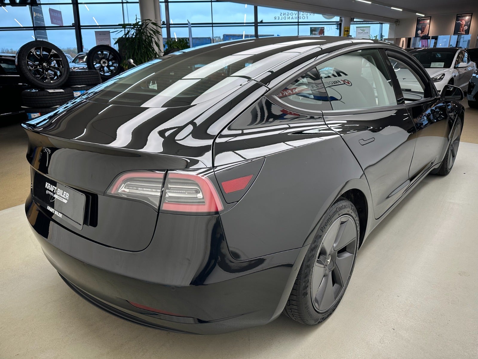 Billede af Tesla Model 3  Standard Range+ RWD