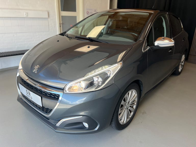 Peugeot 208 BlueHDi 100 Desire Sky
