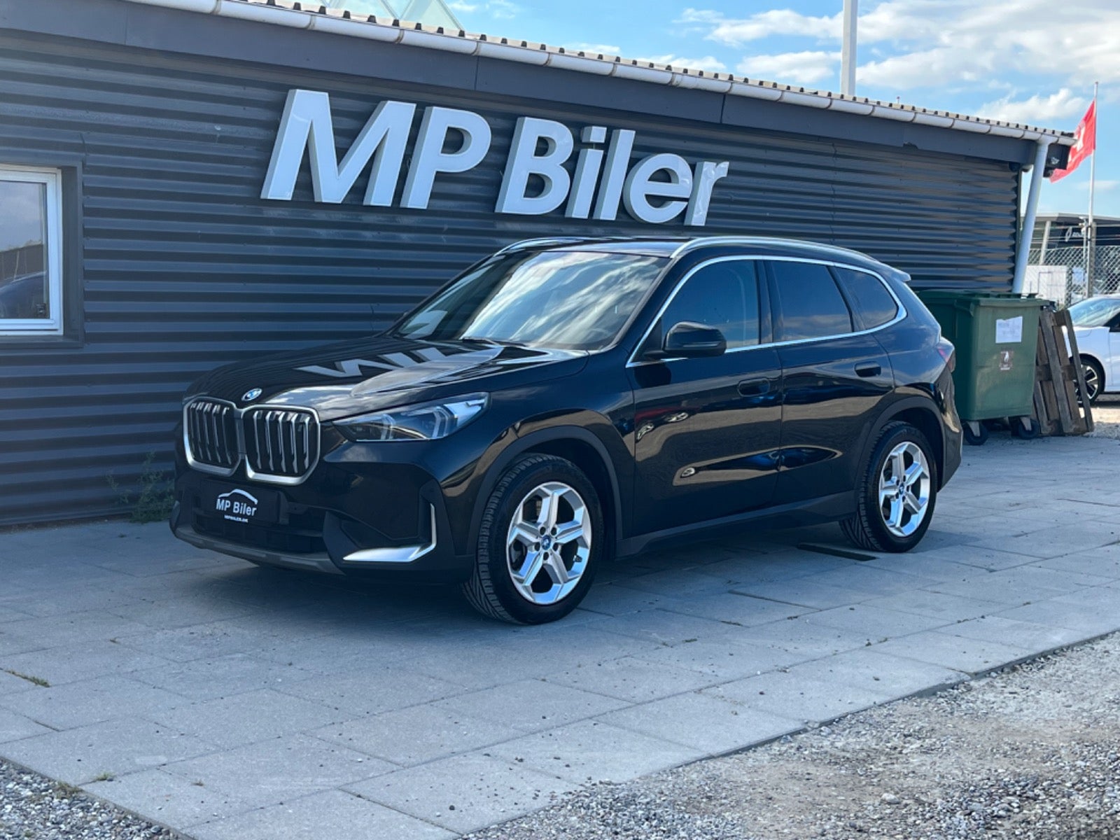 Billede af BMW iX1 xDrive30 Charged