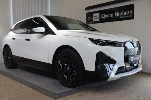 BMW iX xDrive40 Sport