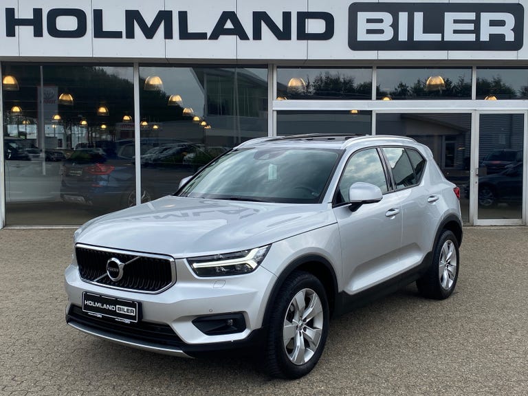 Volvo XC40 D4 190 Momentum aut. AWD