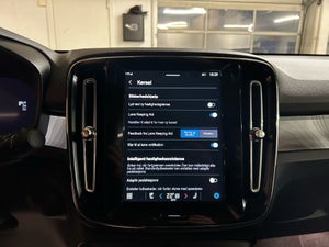 Volvo EC40 Extended Range Black Edition