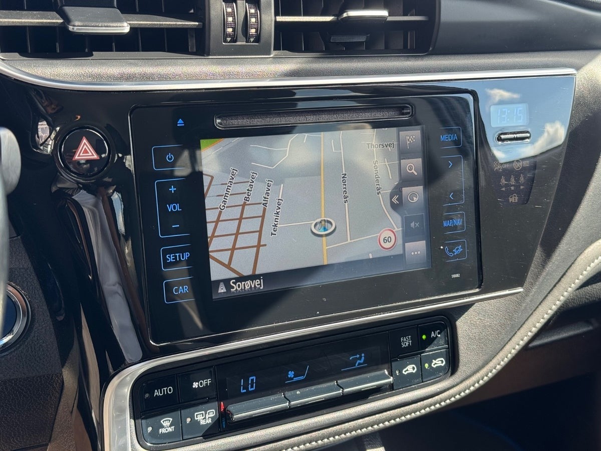 Billede af Toyota Auris 1,8 Hybrid H2 Comfort Touring Sports CVT