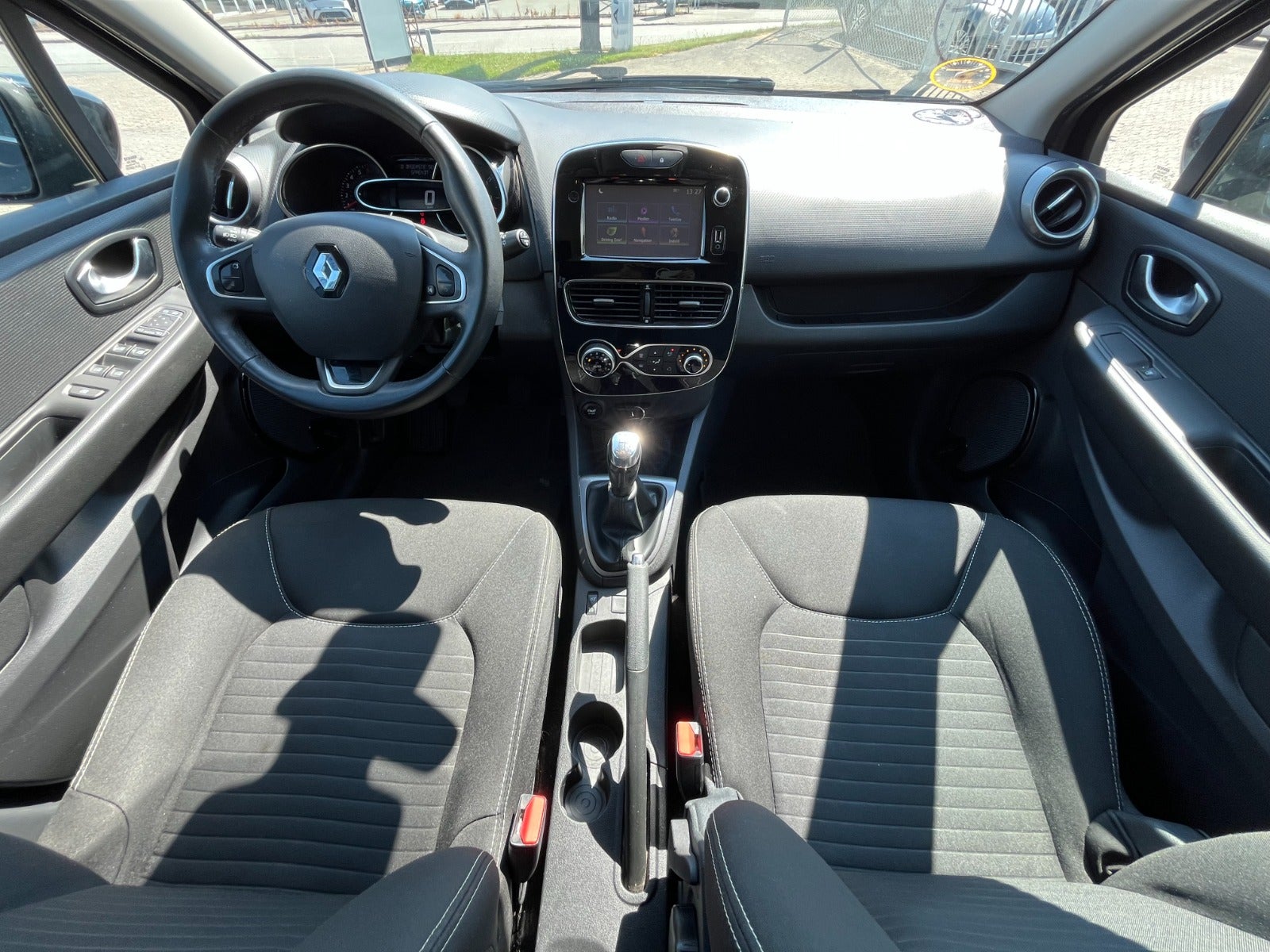 Billede af Renault Clio IV 0,9 TCe 90 Limited Sport Tourer