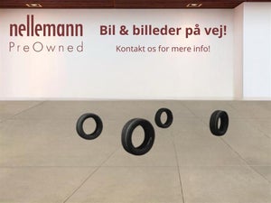 Volvo XC40 Standard Range Plus