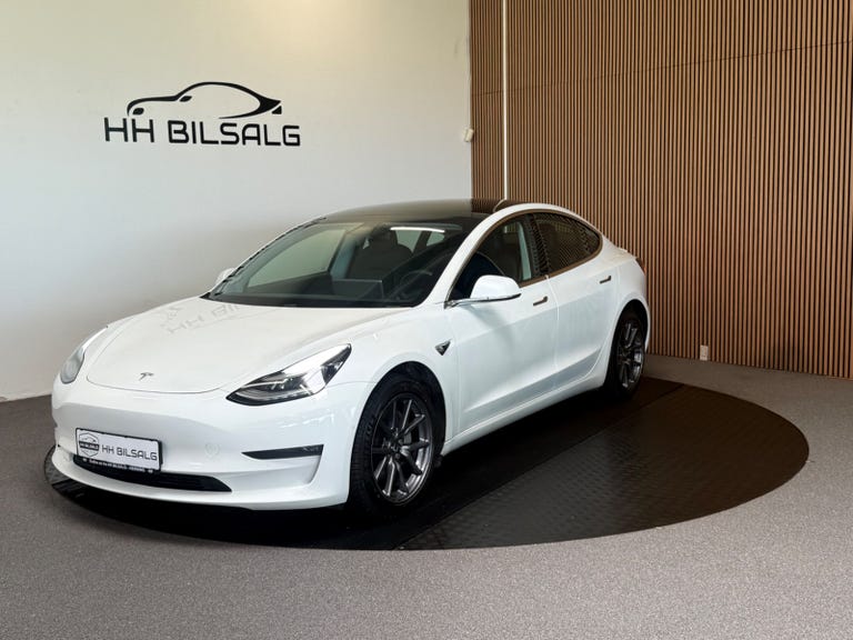 Tesla Model 3 Long Range AWD