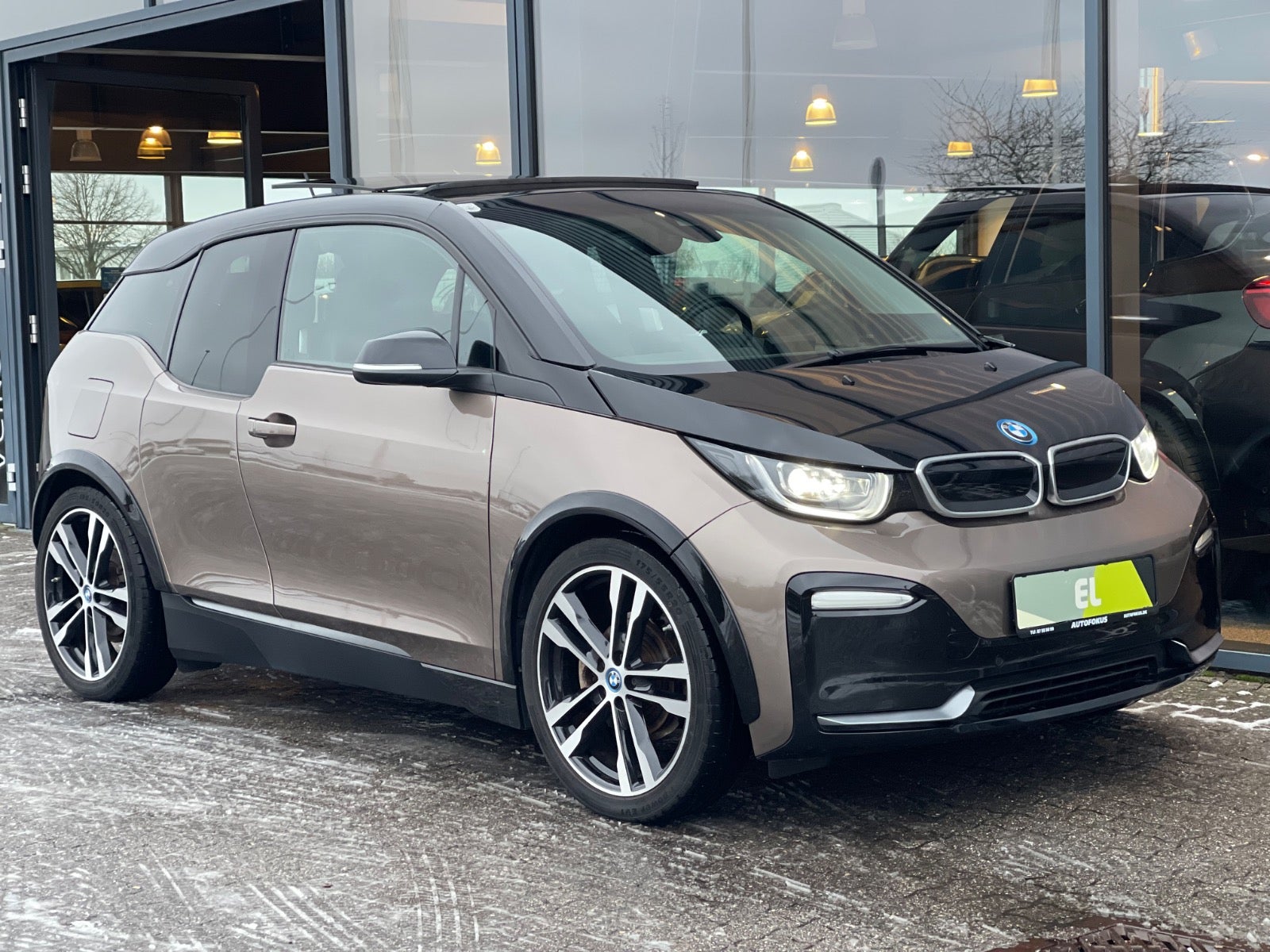 BMW i3s 2019