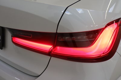 BMW 320d Sport Line aut.