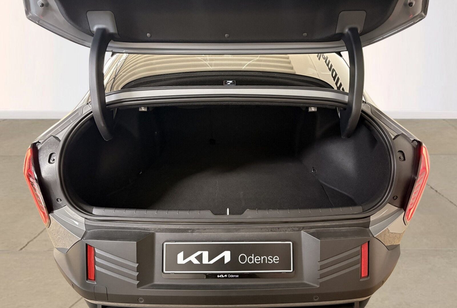 Kia EV4 Long Range Prestige Fastback