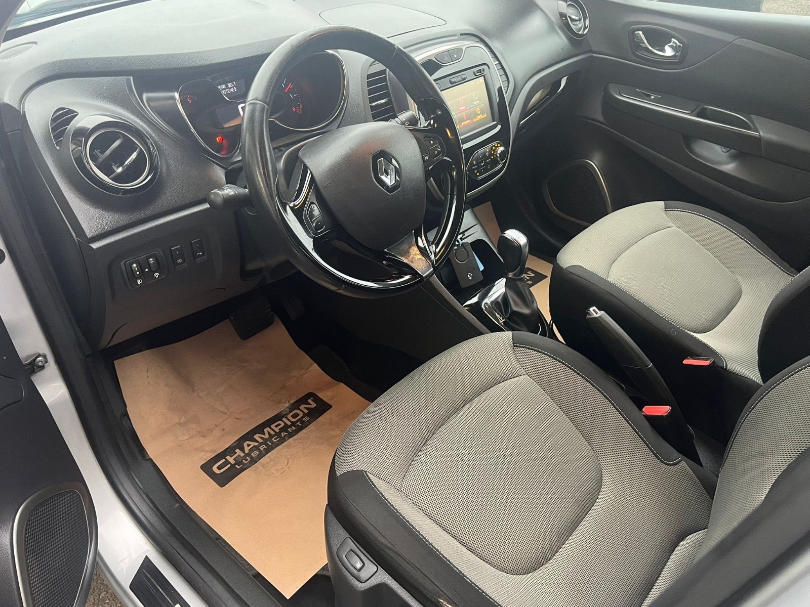 Billede af Renault Captur 1,5 dCi 90 Zen EDC