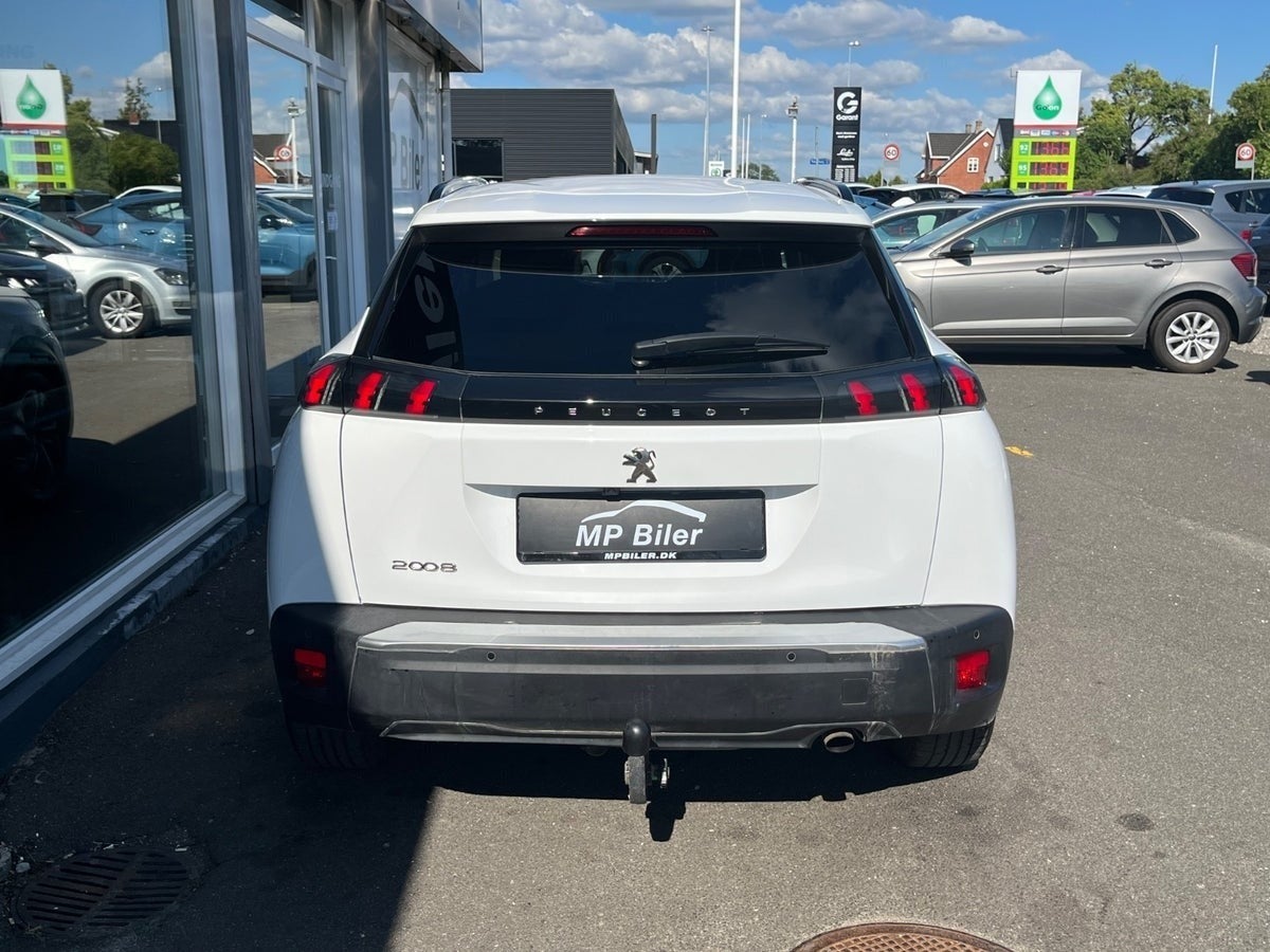 Billede af Peugeot 2008 1,5 BlueHDi 100 Allure Pack
