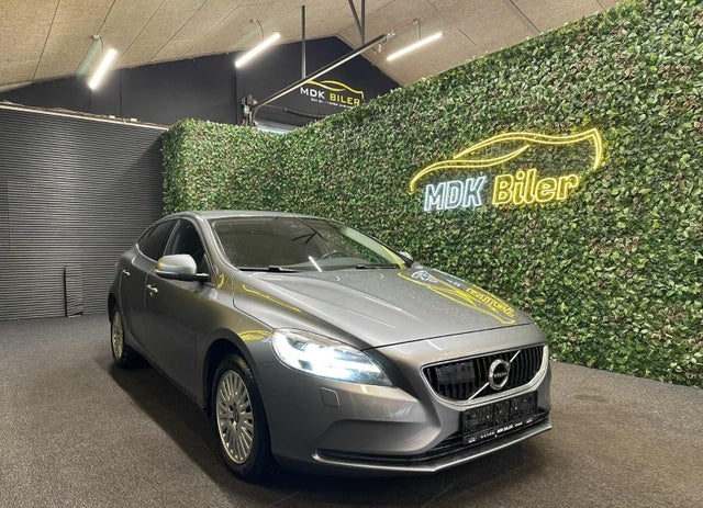 Volvo V40 2,0 D2 120 Momentum aut.