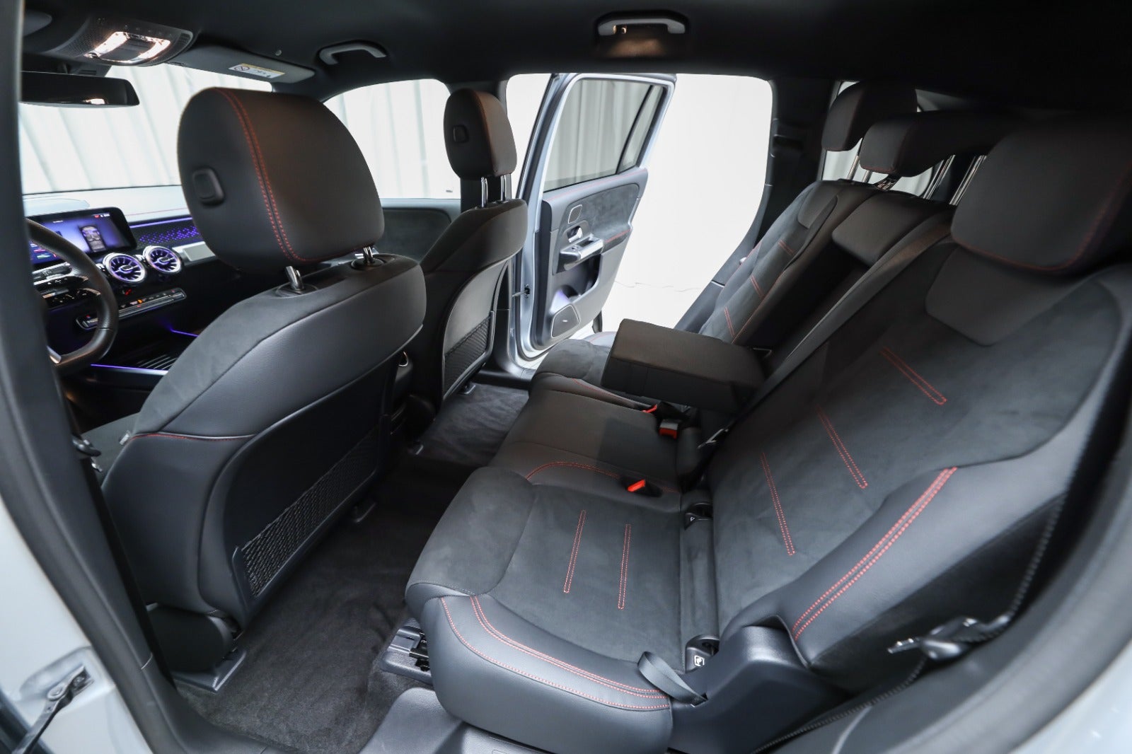 Mercedes-Benz EQB 250+ (5/8)