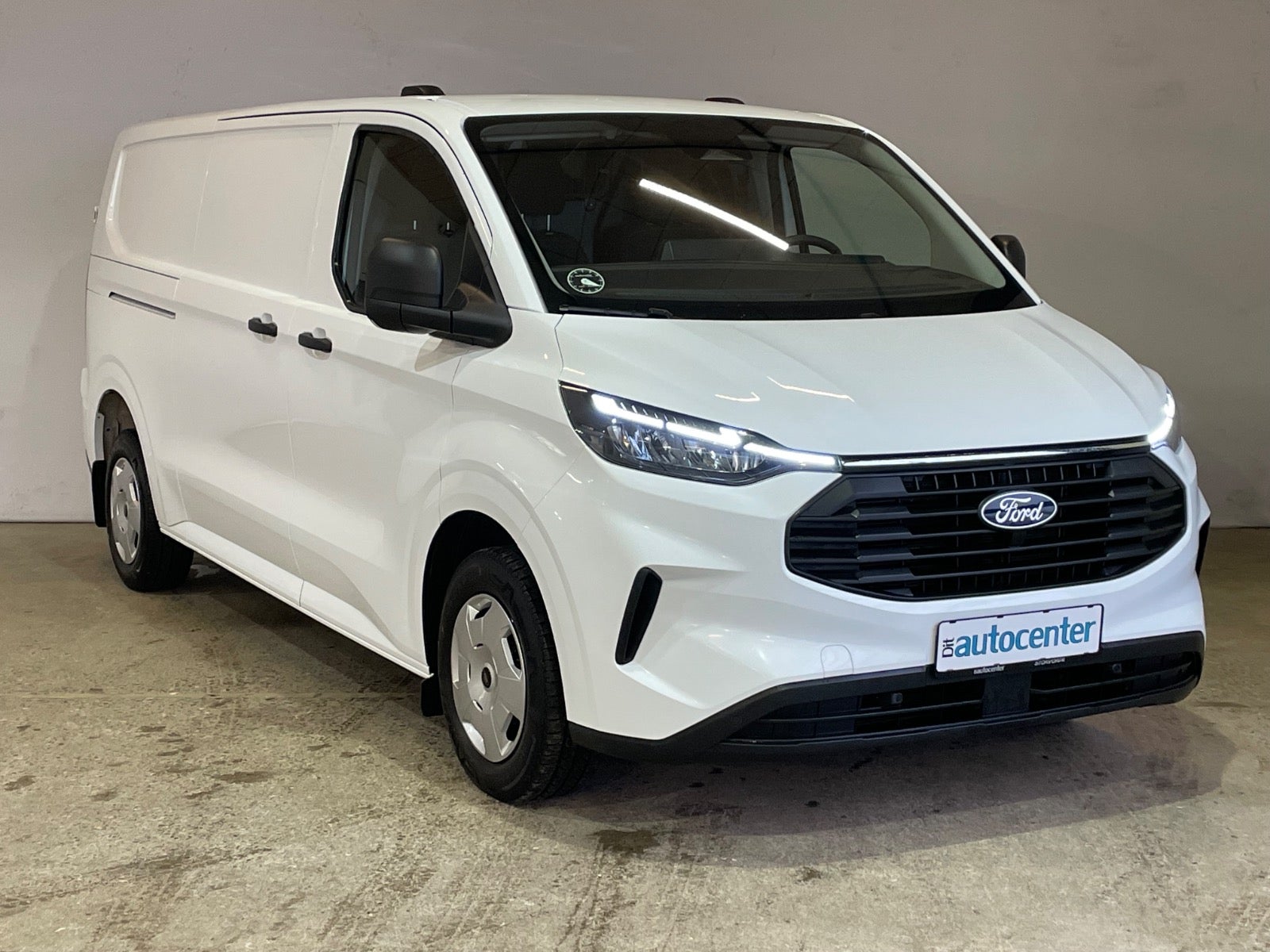Ford Transit Custom 300L EcoBlue Trend