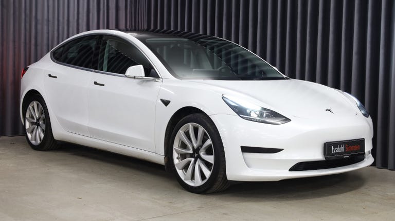 Tesla Model 3 Standard Range+ RWD