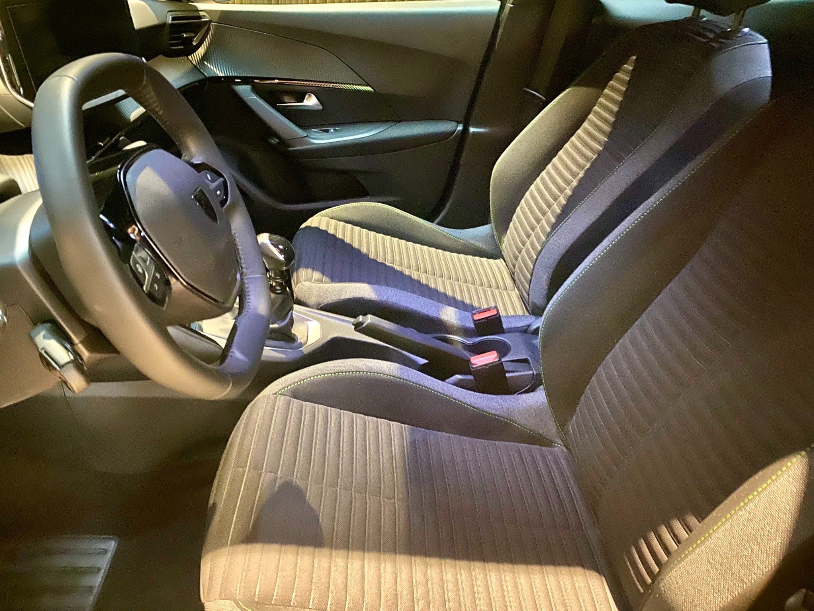 Billede af Peugeot 2008 1,2 PureTech 100 Active