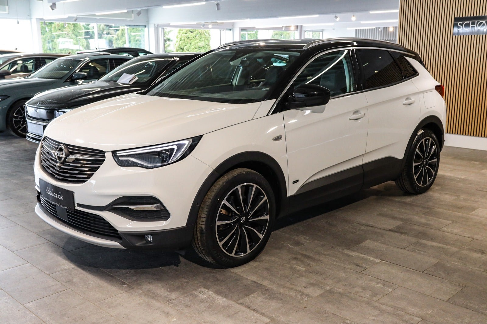 Billede af Opel Grandland X 1,6 Hybrid4 Impress aut.