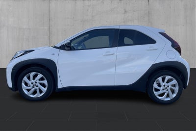 Toyota Aygo X Active - 1