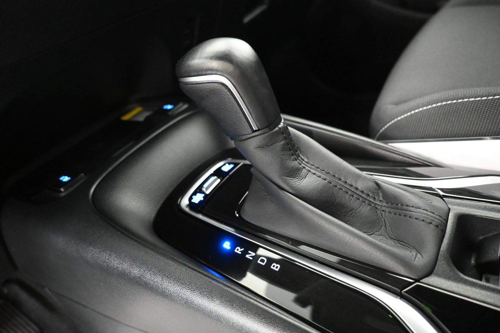 Toyota Corolla Hybrid H3 Smart Touring Sports MDS