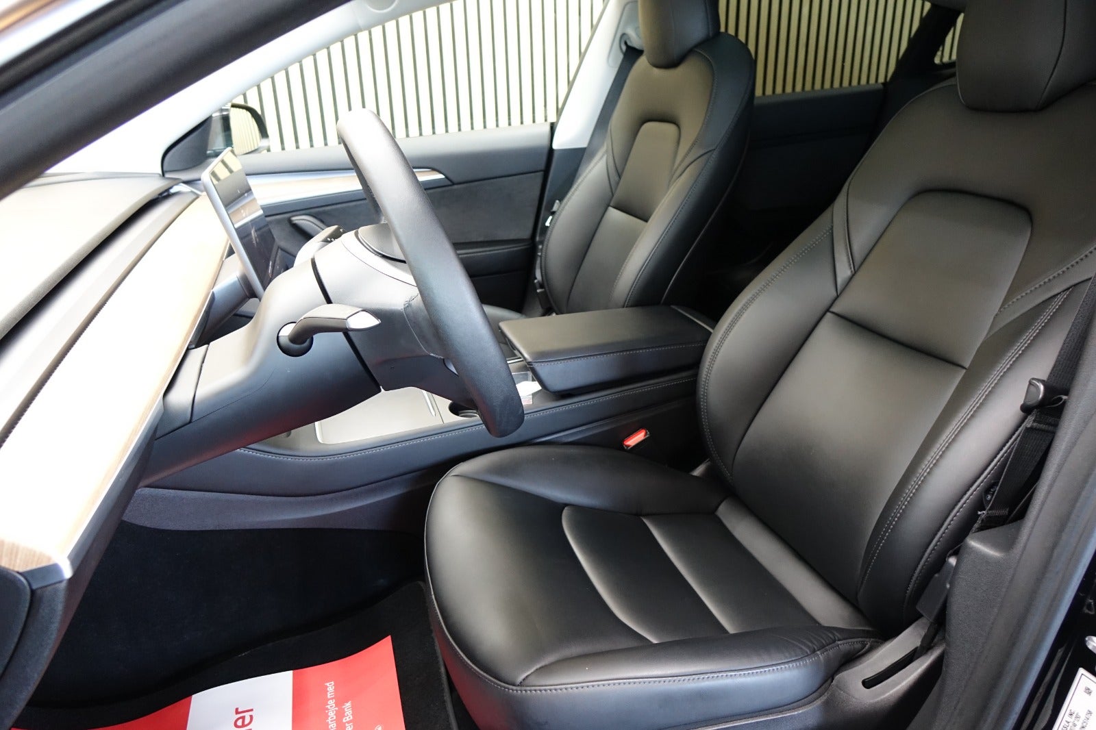 Tesla Model 3, Billede 7