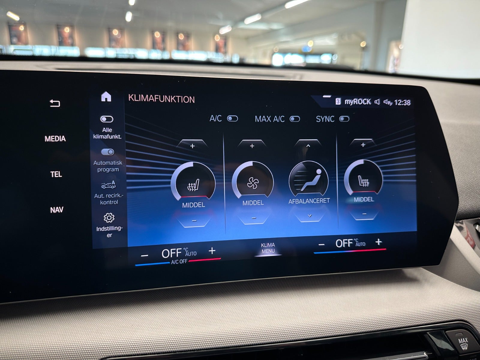 Billede af BMW iX1  xDrive30