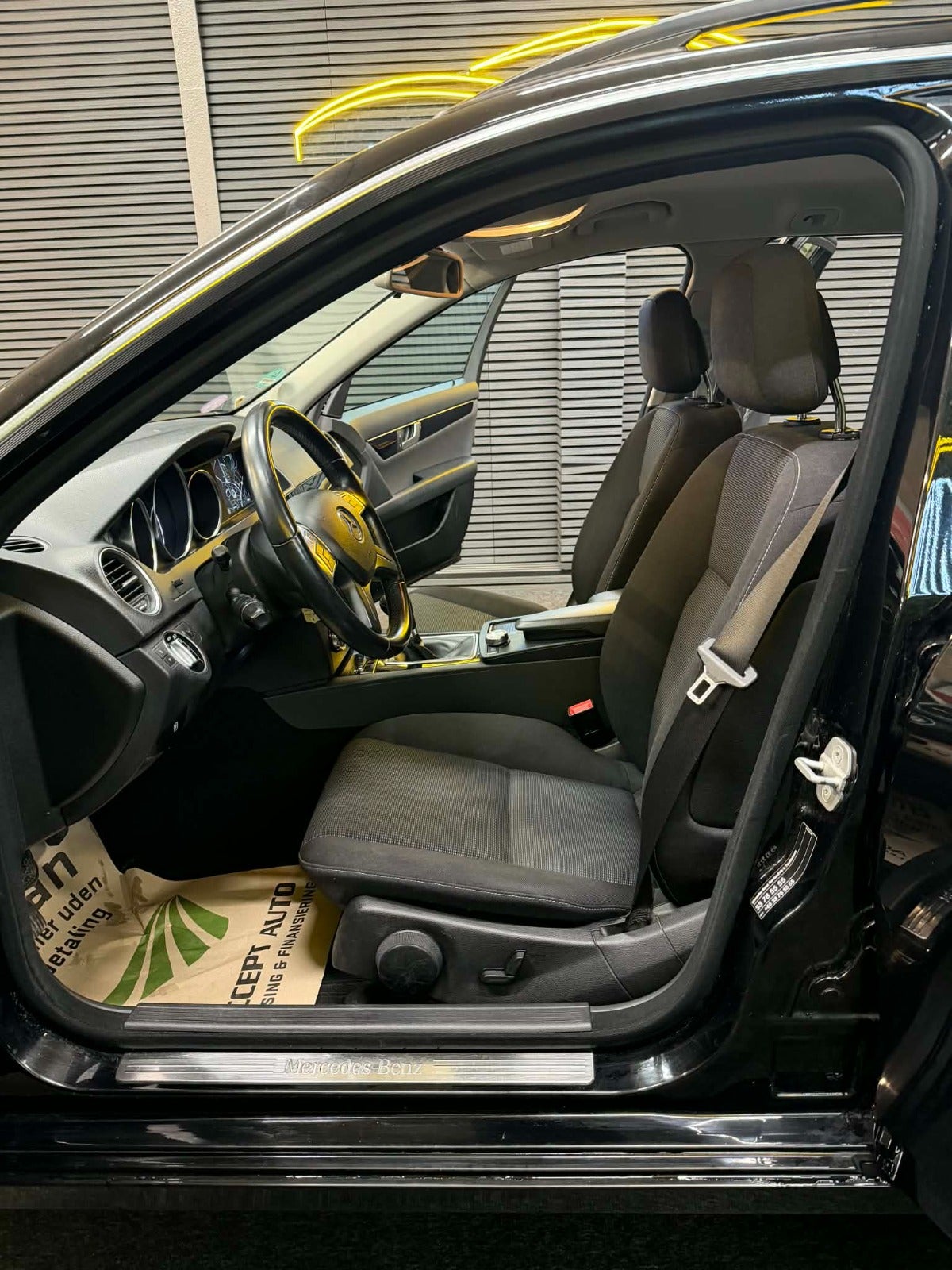 Billede af Mercedes C180 1,8 Avantgarde stc. BE