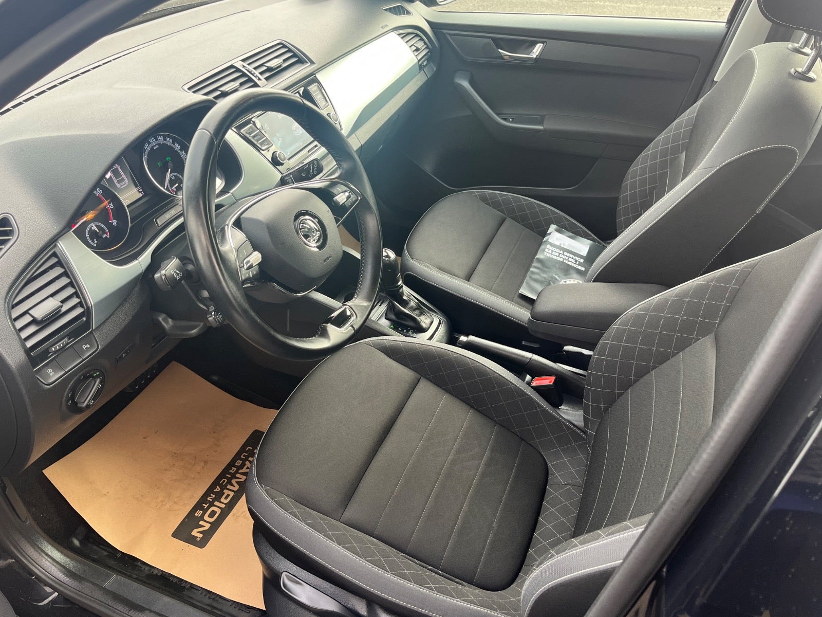 Billede af Skoda Fabia 1,0 TSi 95 Ambition Combi DSG