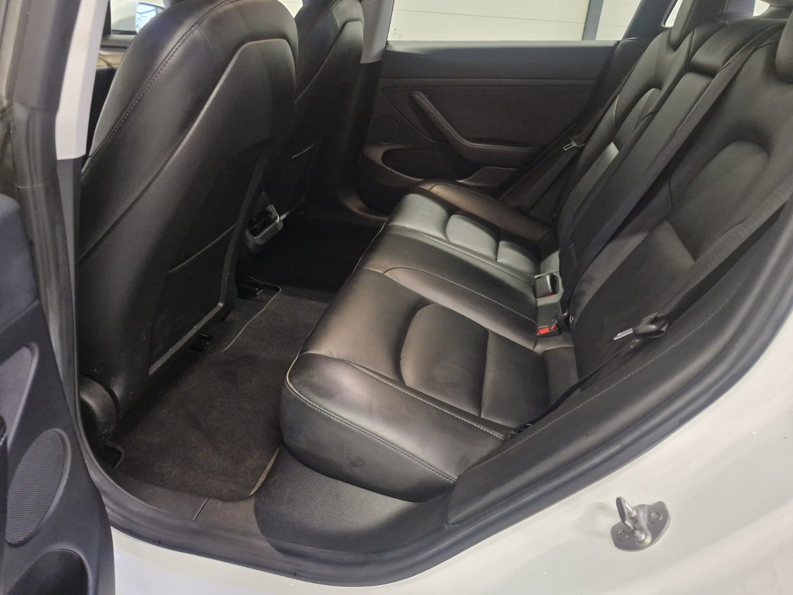 Billede af Tesla Model 3  Standard Range+ RWD