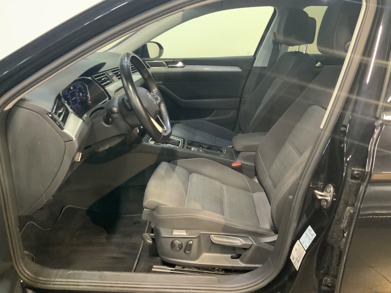 VW Passat (8/8)