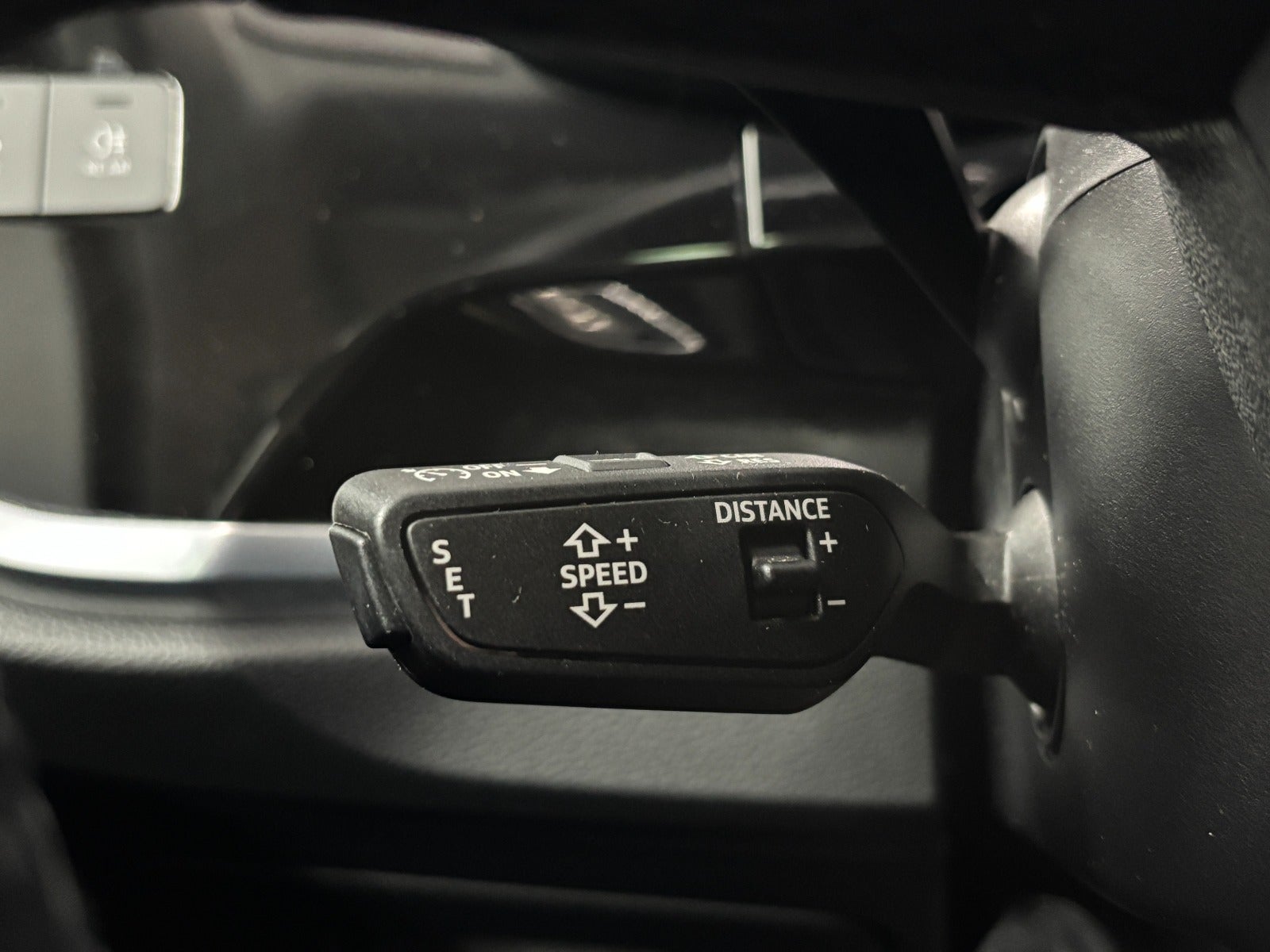 Billede af Audi Q3 45 TFSi e Attitude plus S-tr.