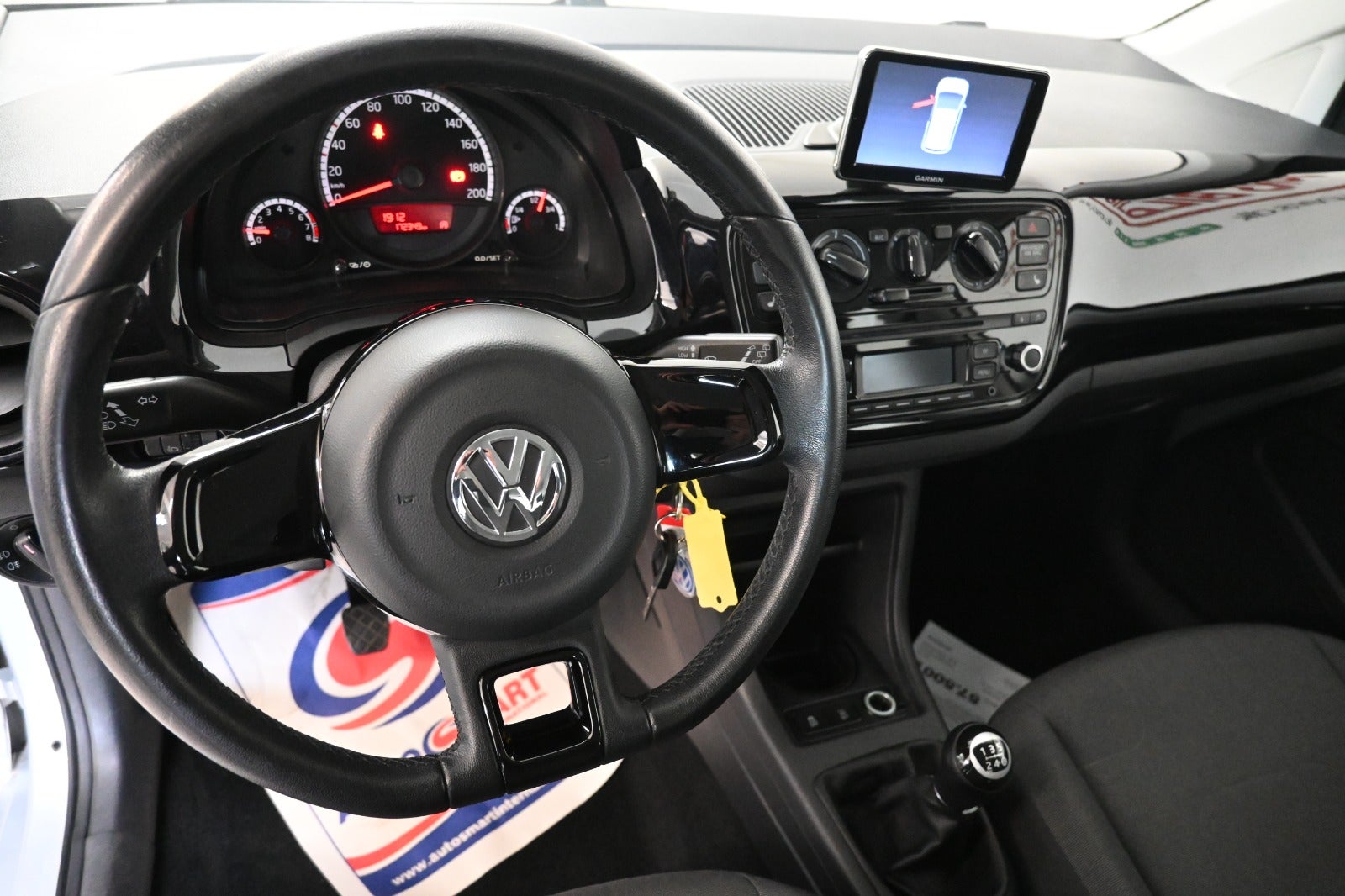 VW Up! 60 Life Up! BMT