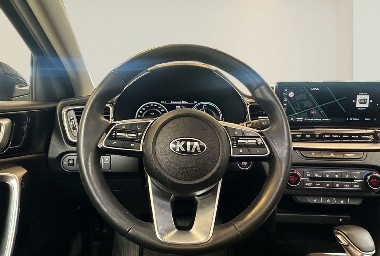 Kia XCeed PHEV Upgrade Intro DCT