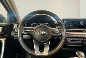 Kia XCeed PHEV Upgrade Intro DCT