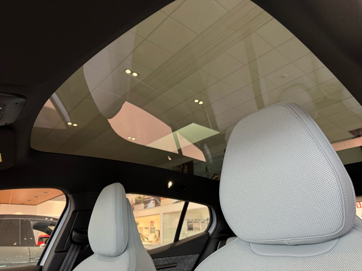 Volvo EX30 Twin Performance Ultra billede 12