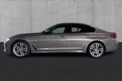 BMW 545e M-Sport xDrive aut. - 1