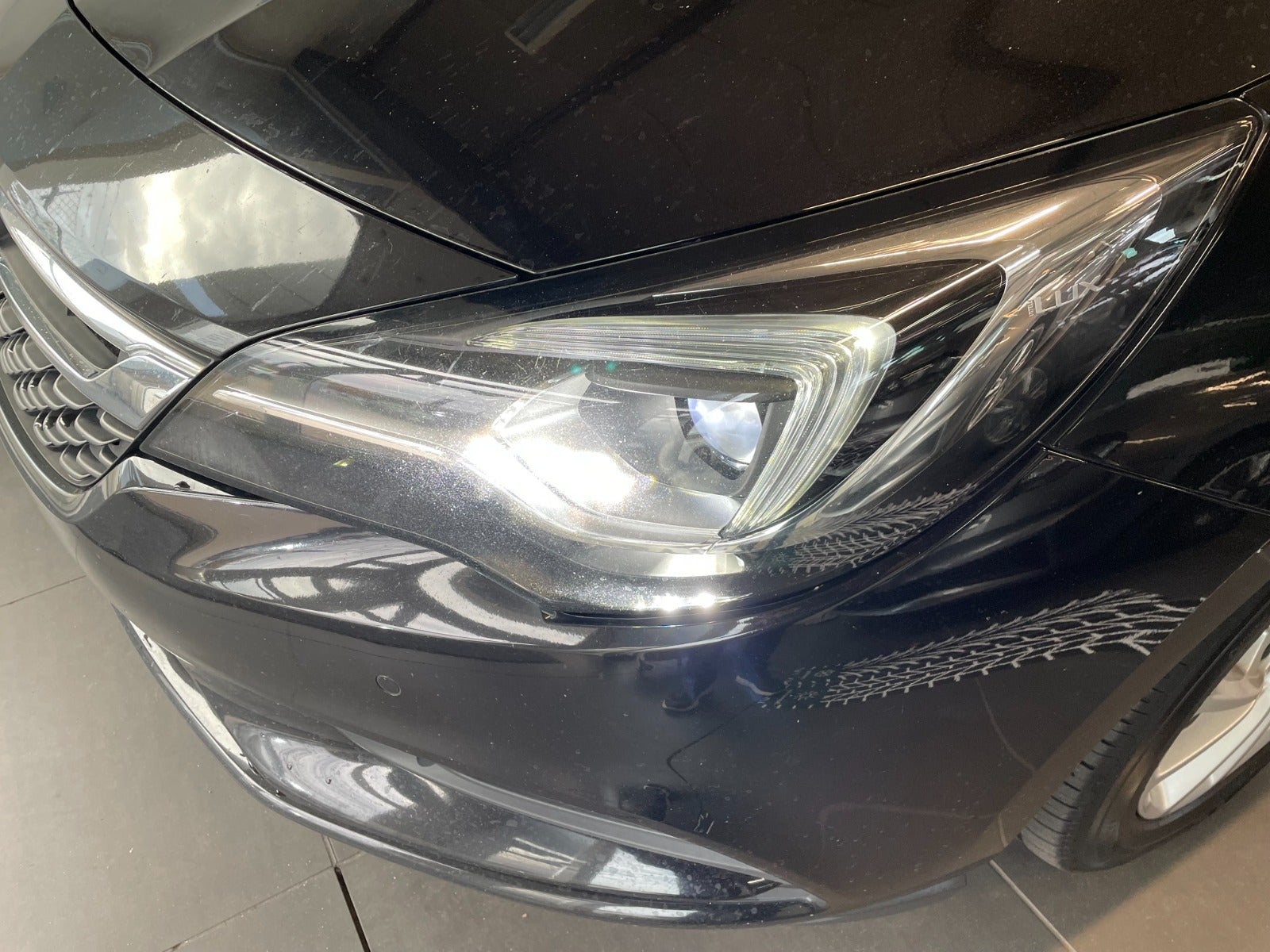 Billede af Opel Astra 1,6 CDTi 110 Business Sports Tourer