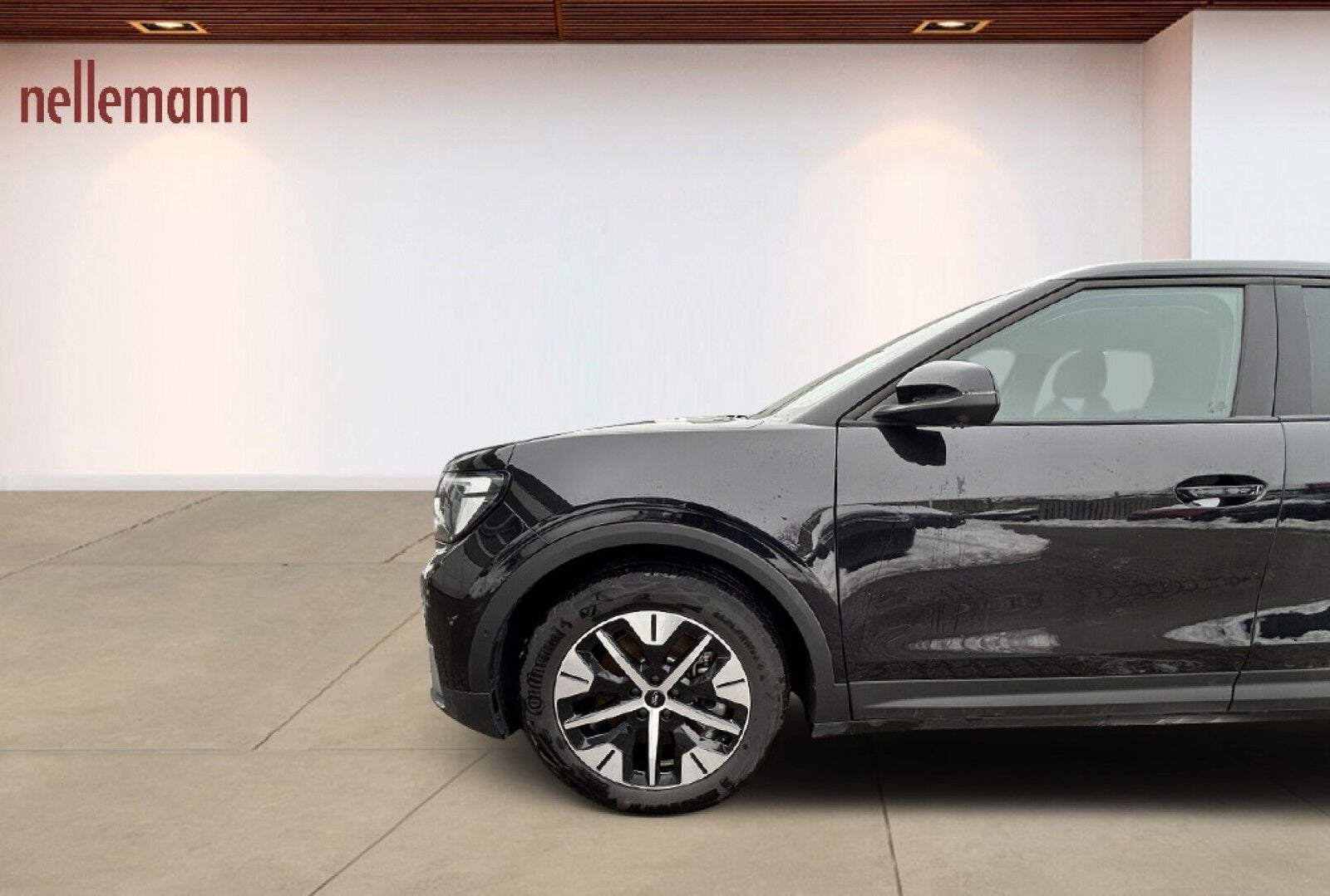 Ford Explorer Select Extended Range