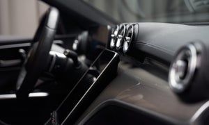 Mercedes C300 e AMG Line stc. aut.