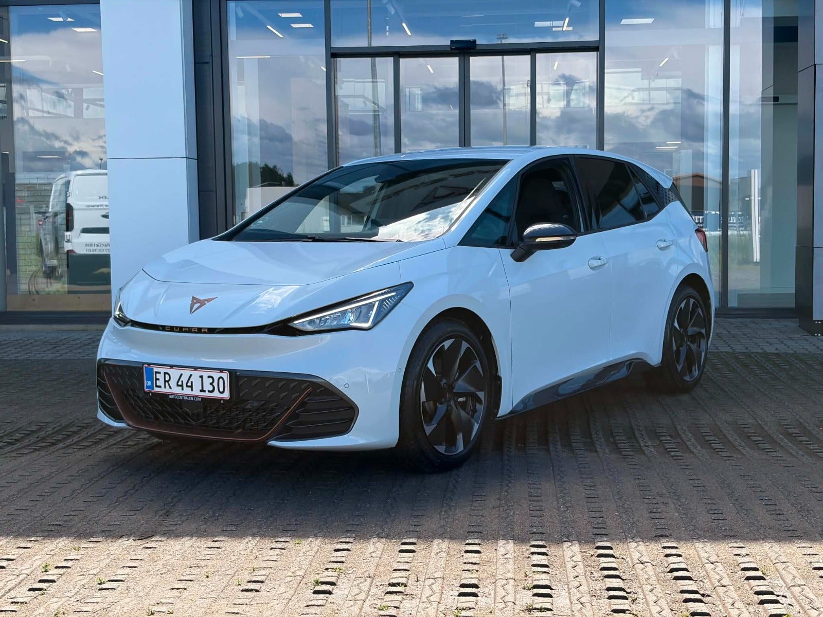 Cupra Born Válida