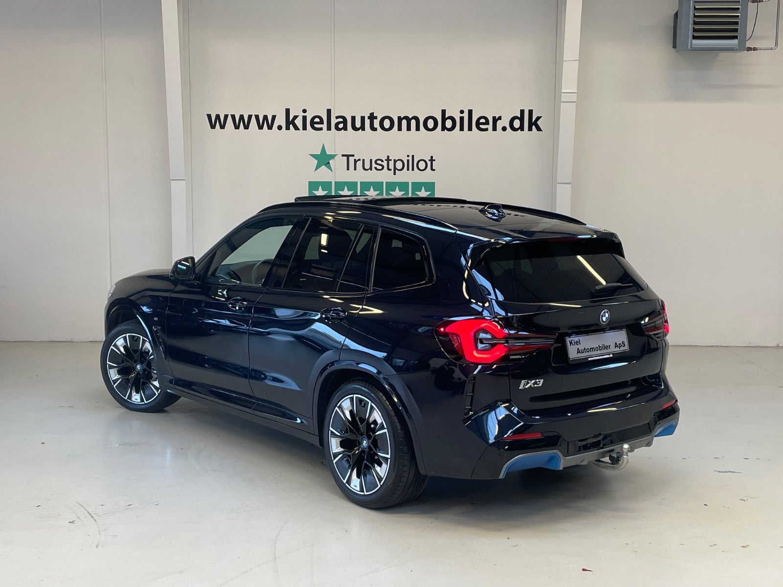 BMW iX3 Charged M-Sport