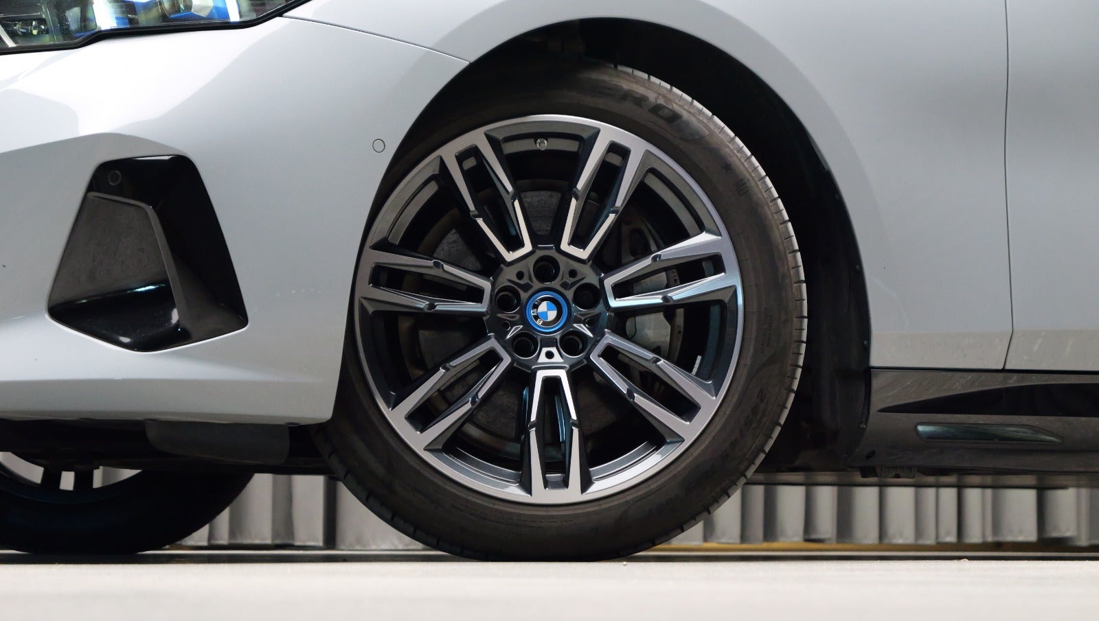 BMW i5 eDrive40 M-Sport