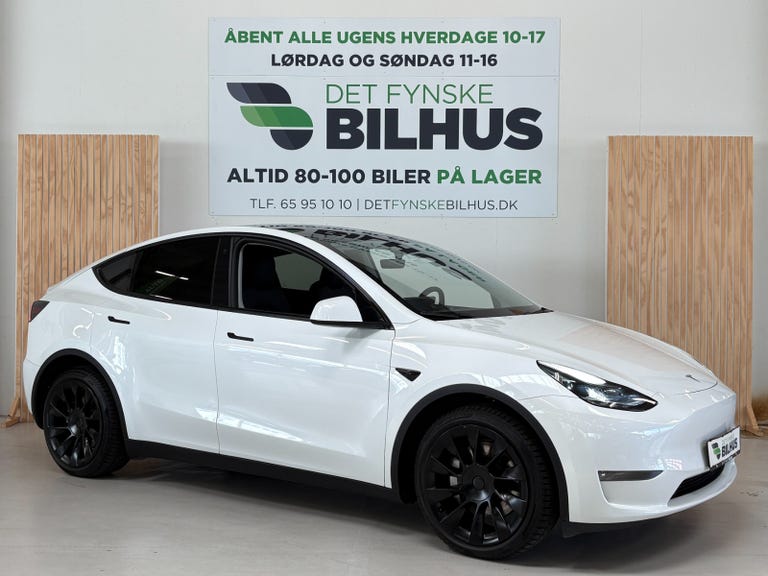 Tesla Model Y Long Range AWD