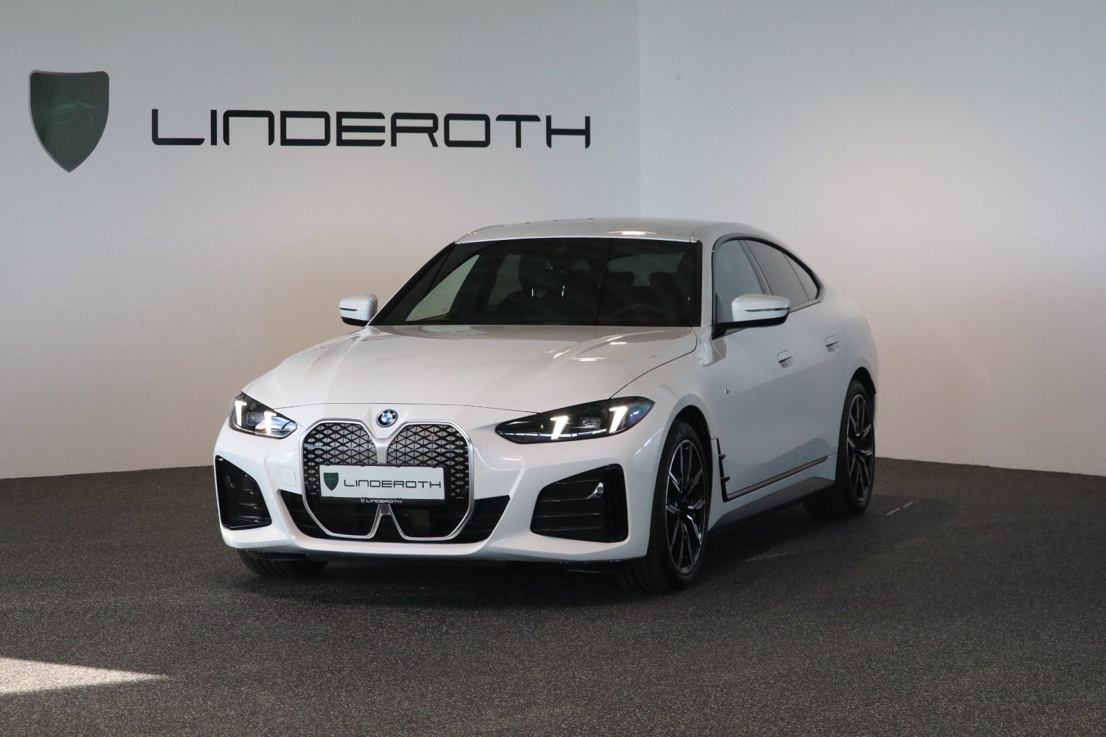 BMW i4 eDrive35 M-Sport 5d - 1