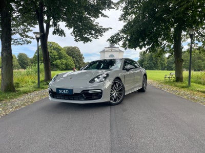 Porsche Panamera 4 2,9 E-Hybrid Sport Turismo PDK 5d