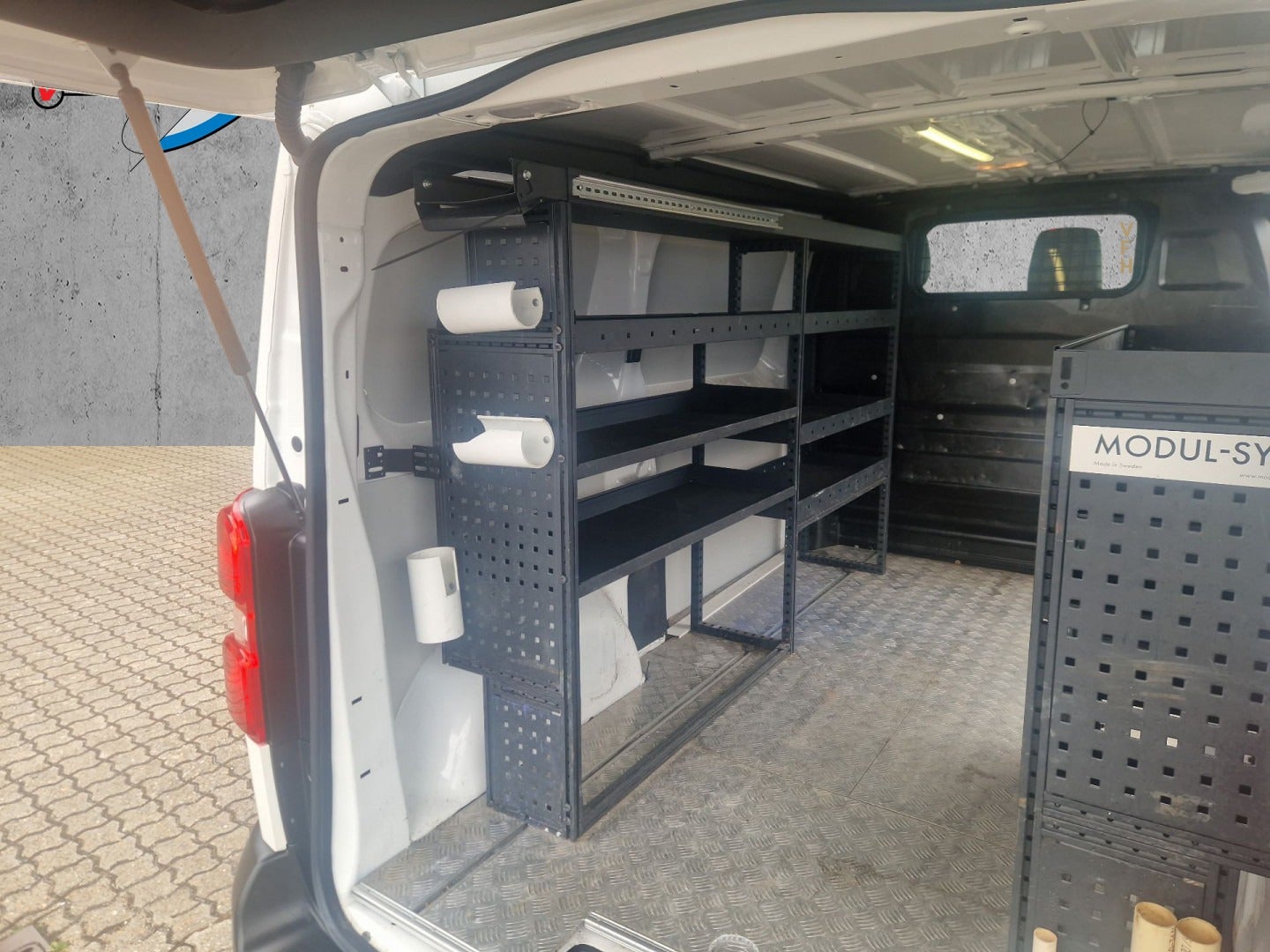 Billede af Peugeot Expert 2,0 BlueHDi 122 L2 Plus Van